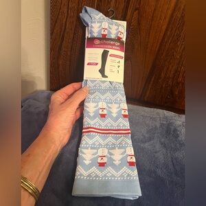 COPY - Challenge Snowman Compression Socks, women’s shoe size 5-9, new in packa…